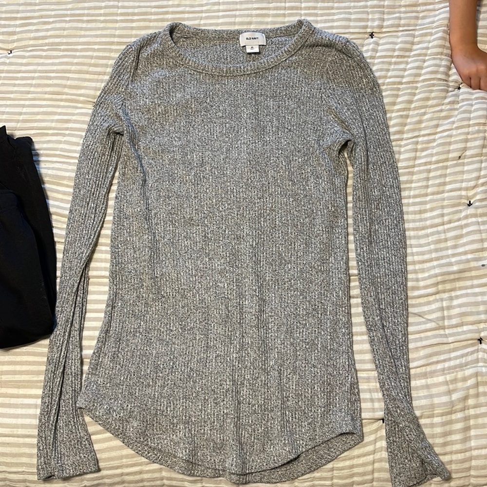 Long Sleeve lightweight sweater